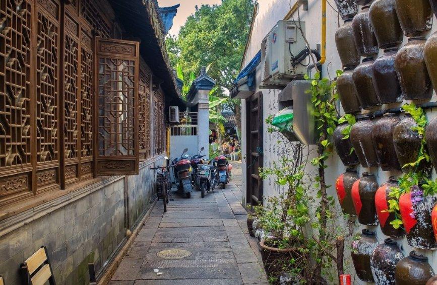 拉日铁路迎来第十个春运  日喀则站共累计运送旅客超千万人次